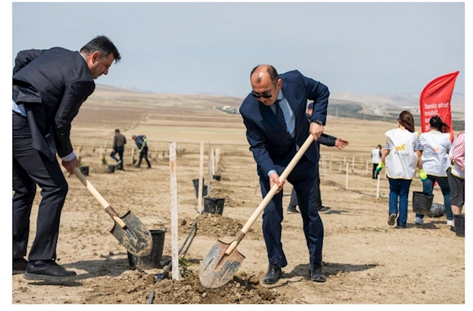 “Beynəlxalq Yer Günü” ilə əlaqədar ağacəkmə aksiyası keçirildi — FOTOLAR