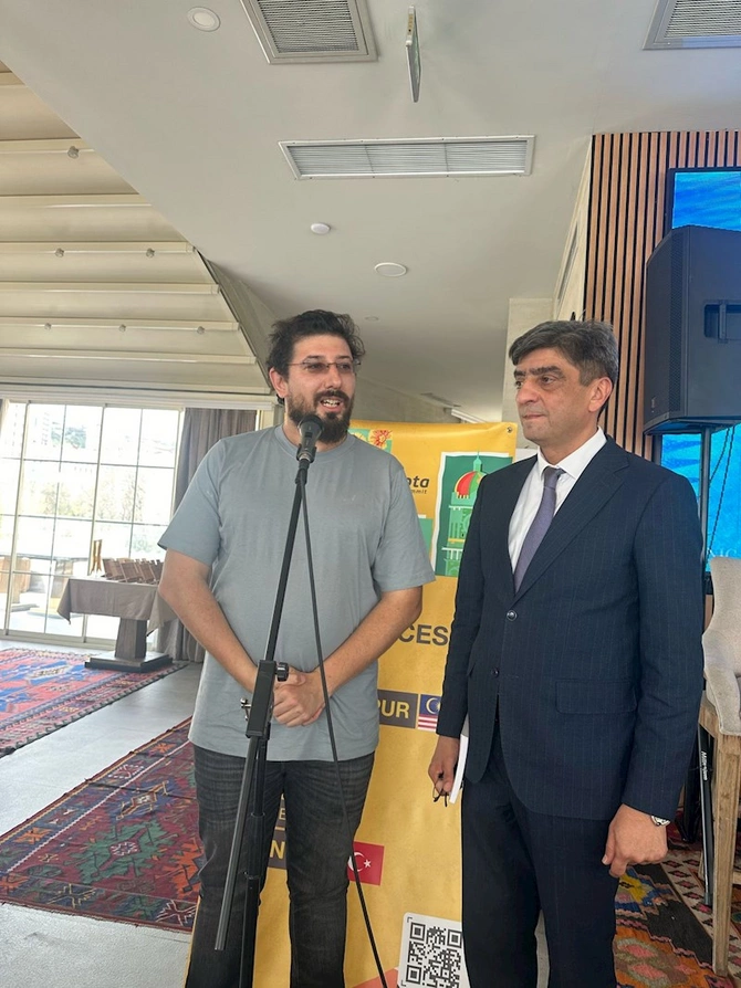 Turizm şirkətləri və media nümayəndələri üçün səhər yeməyi təşkil olunub — FOTOLAR