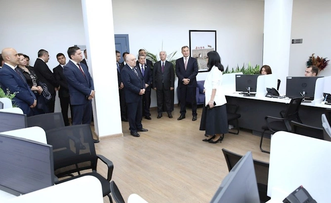AHIK-in Əməyin Mühafizəsi və Hüquqi Yardım Mərkəzi fəaliyyətə başladı — FOTOLAR AHIK-in Əməyin Mühafizəsi və Hüquqi Yardım Mərkəzi fəaliyyətə başladı — FOTOLAR