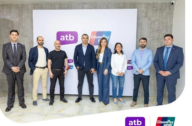 Azər Türk Bank Çin Xalq Respublikasının UnionPay beynəlxalq ödəniş sisteminə qoşuldu — FOTOLAR
