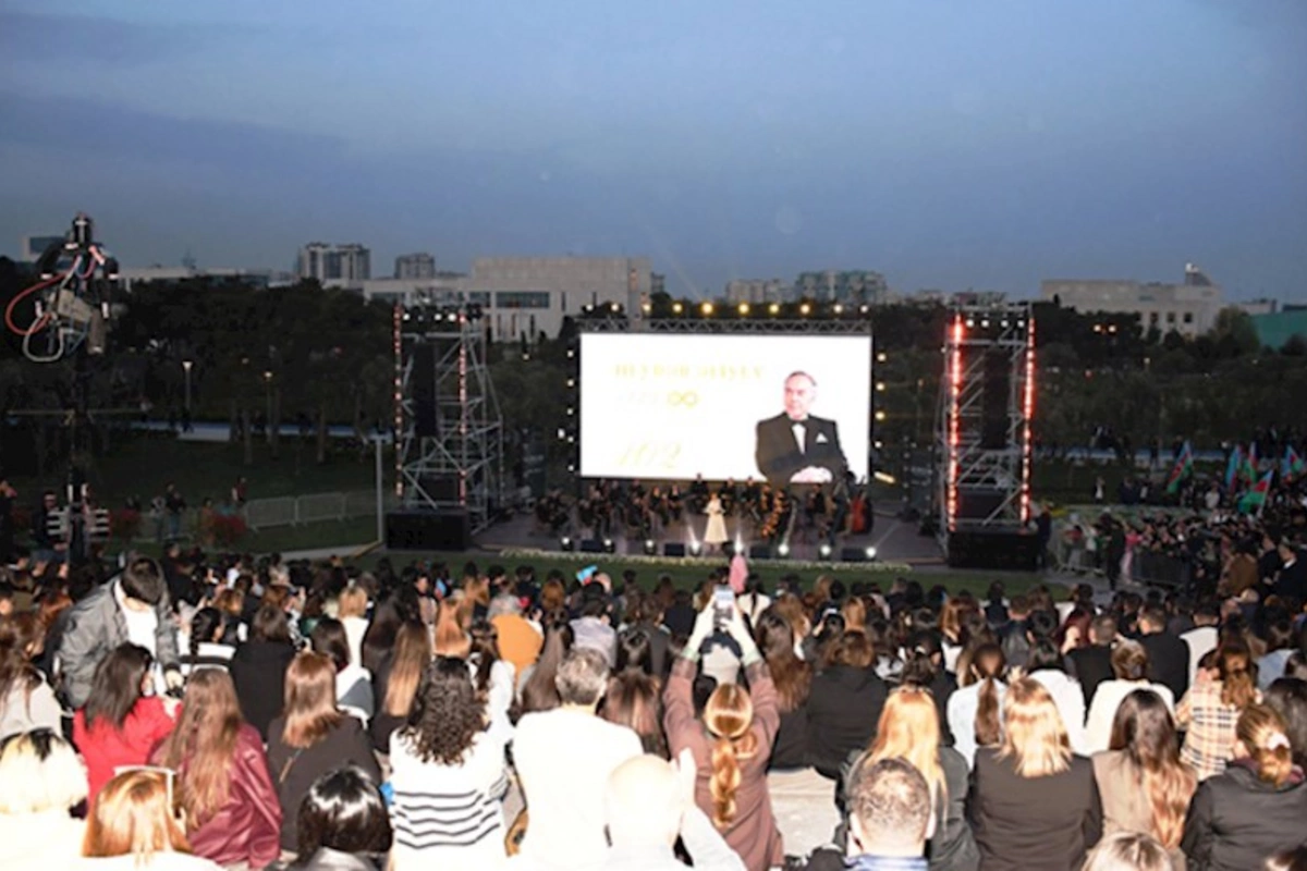 Bakıda klassik musiqi konserti keçirildi — FOTOLAR