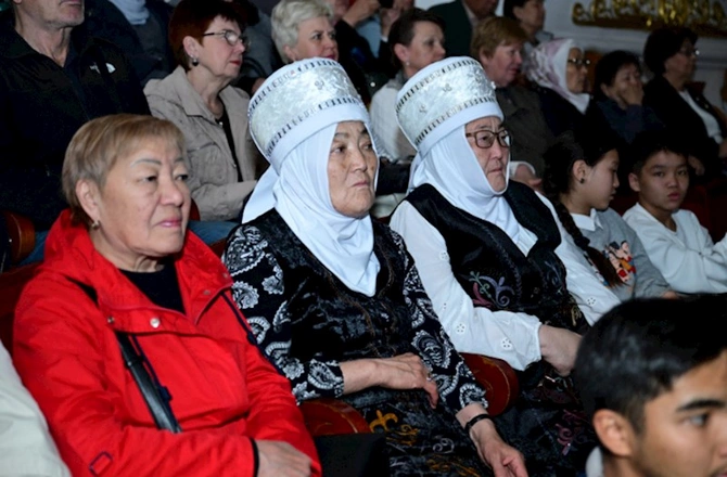 Bişkekdə Üzeyir Hacıbəylinin 140 illiyinə həsr olunan təntənəli konsert təşkil olunub — FOTOLAR Bişkekdə Üzeyir Hacıbəylinin 140 illiyinə həsr olunan təntənəli konsert təşkil olunub — FOTOLAR