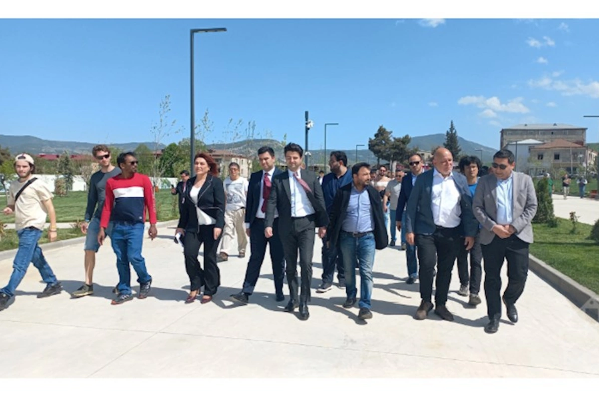 Dünya səyyahları Xankəndidə — FOTOLAR