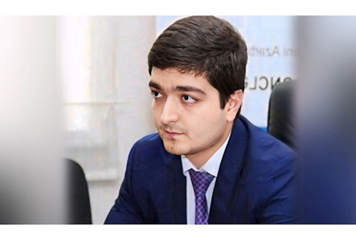 1 milyon itirən eks-məmur oğlu dindirildi: Mənimlə görüşəcəyi gün həbs olundu