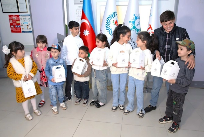 Həmkardan həmkara qayğı ilə sosial layihəsi Şabran rayonunda davam etdirildi — FOTOLAR