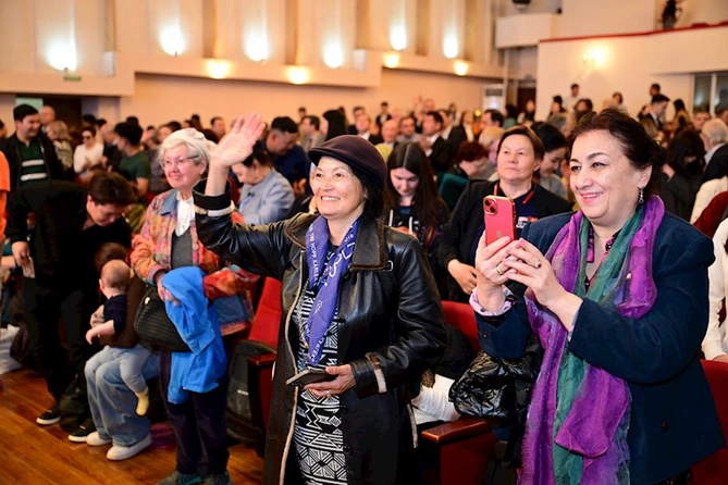Qırğızıstanda Azərbaycan Mədəniyyəti Günləri başa çatdı — FOTOLAR Qırğızıstanda Azərbaycan Mədəniyyəti Günləri başa çatdı — FOTOLAR