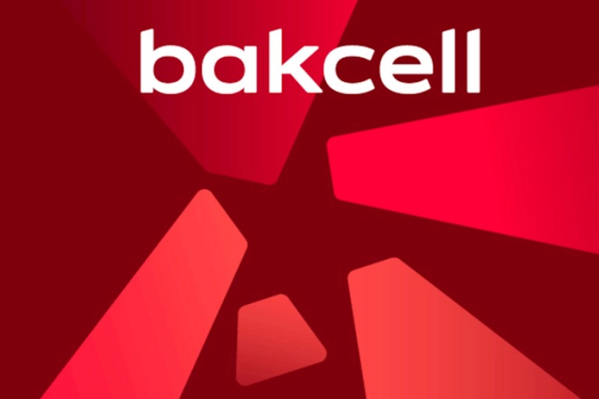 Bakcell ölkəmiqyaslı rebrendinqinin ilk ildönümünü qeyd edir —VİDEO