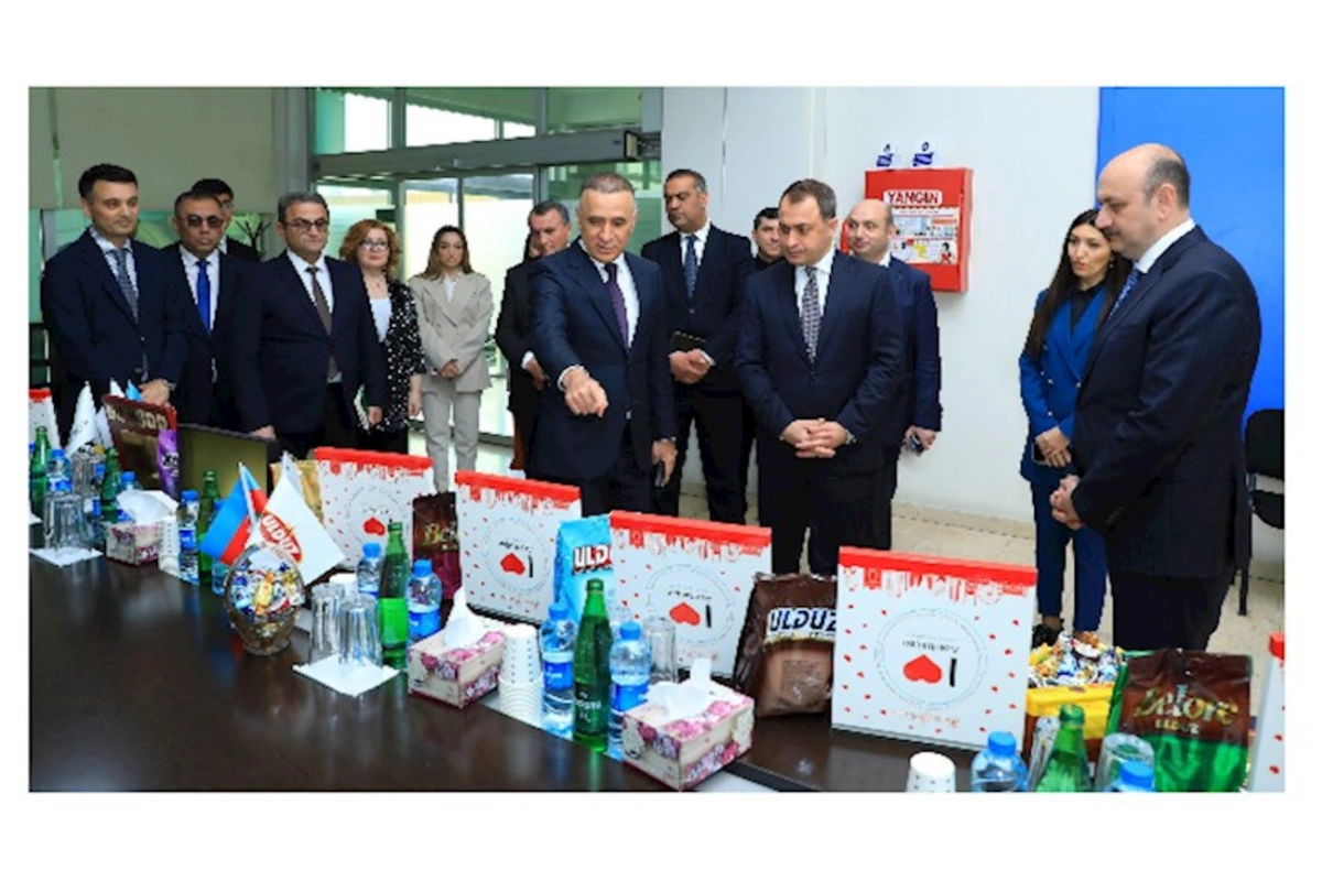 İcra başçısı “Ulduz” şokolad fabrikini ziyarət edib — Sahibkarlar Günü ilə əlaqədar (FOTOLAR)