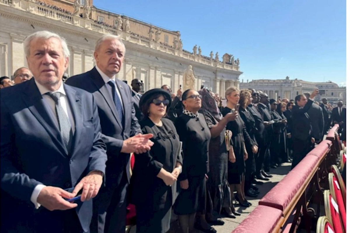 Sahibə Qafarova Vatikanda Roma Papasının dəfn mərasimində iştirak edib