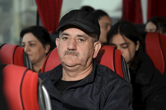 Növbəti köç karvanı Xocalı şəhərinə çatıb, mənzillərin açarları təqdim edilib — FOTOLAR (YENİLƏNİB)