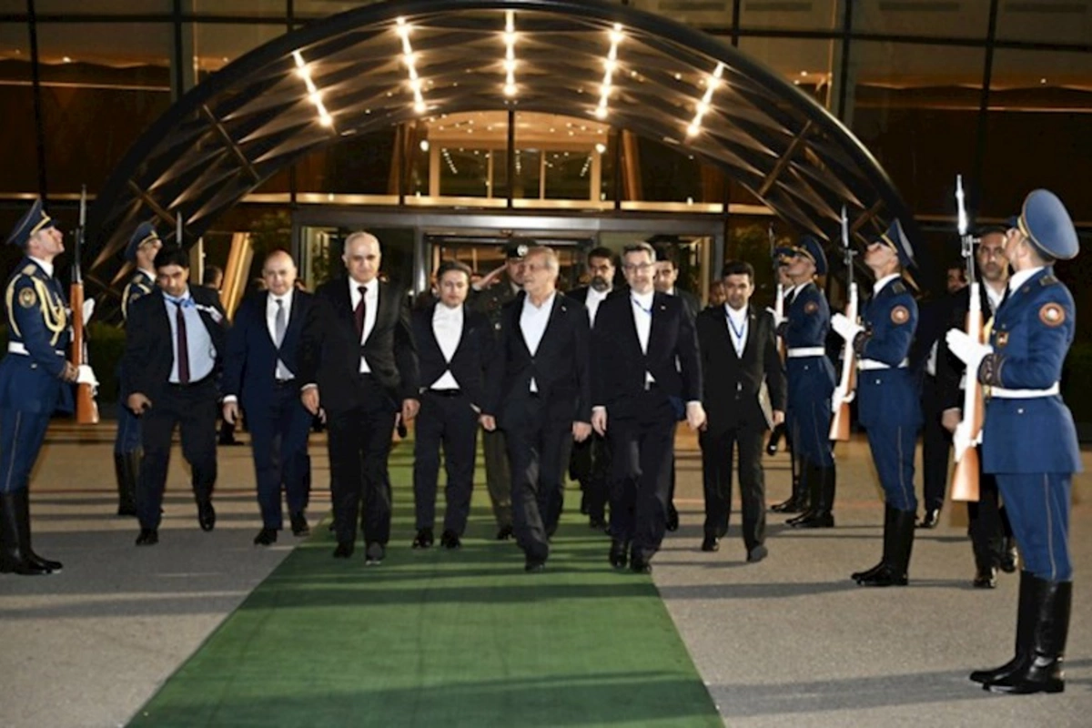 İran Prezidentinin Azərbaycana rəsmi səfəri başa çatıb — FOTOLAR