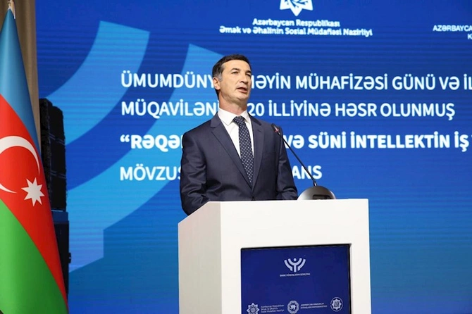 “Rəqəmsallaşma və süni intellektin iş yerlərinə təsiri” mövzusunda konfrans keçirilib — FOTOLAR
