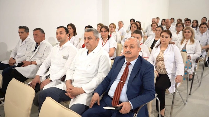 Salyanda akademik Zərifə xanım Əliyevanın xatirəsi anılıb — FOTOLAR Salyanda akademik Zərifə xanım Əliyevanın xatirəsi anılıb — FOTOLAR