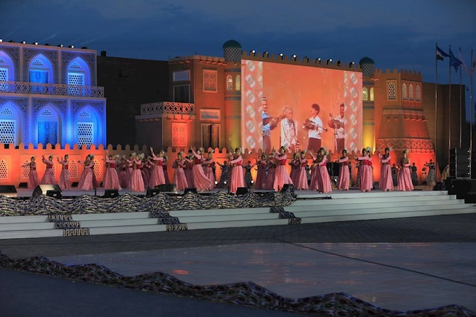 Beynəlxalq Baxşı Festivalının Qran-pri mükafatını Azərbaycan qazandı — FOTOLAR