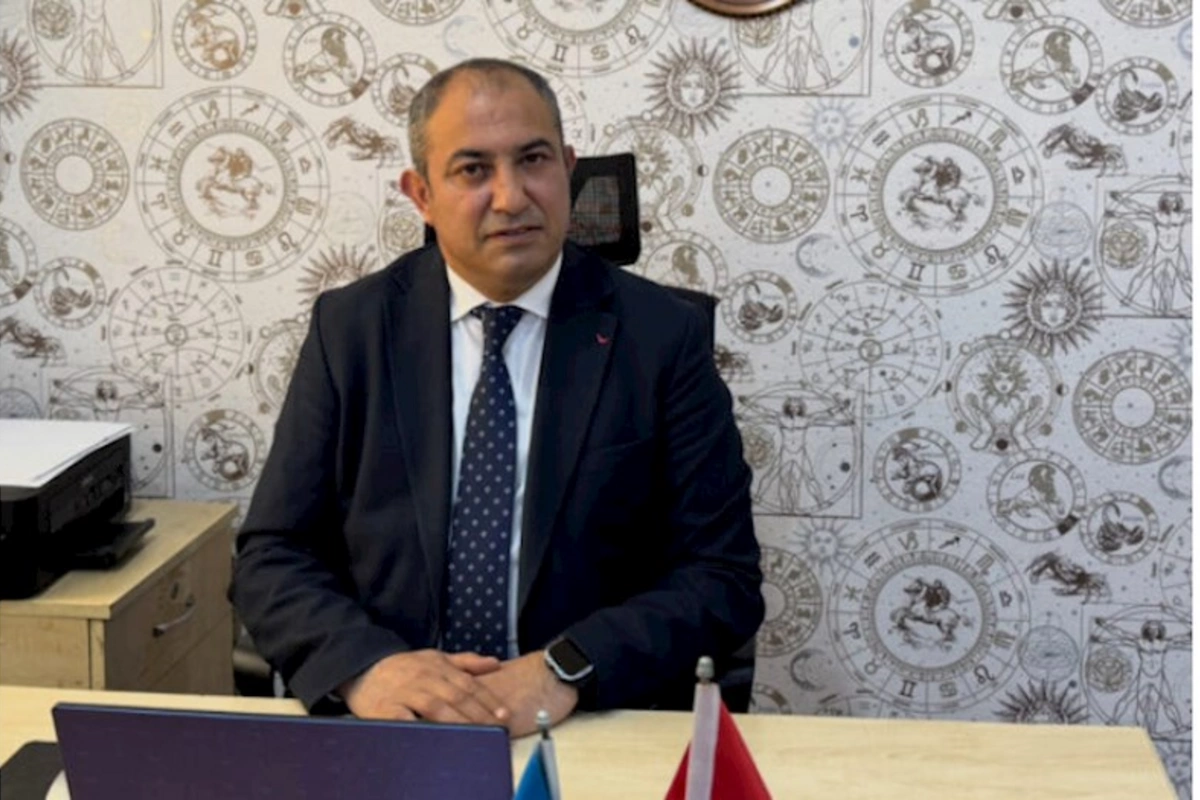 Pezeşkianın nəzmlə çatdırmaq istədiyi siyasi mesajlar — Nahid Canbaxışlı yazır