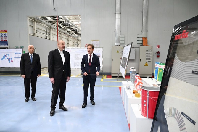 İlham Əliyev Sumqayıt Kimya Sənaye Parkında olub — FOTOLAR
