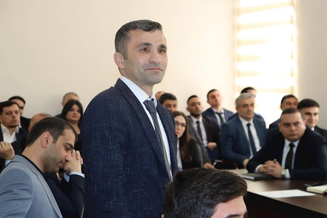 Ədliyyə Akademiyasında vəkilliyə namizədlərin icbari təlimi başladı — FOTOLAR Ədliyyə Akademiyasında vəkilliyə namizədlərin icbari təlimi başladı — FOTOLAR