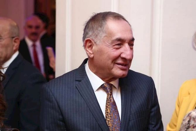Xalq artisti təcili əməliyyata alındı Xalq artisti təcili əməliyyata alındı