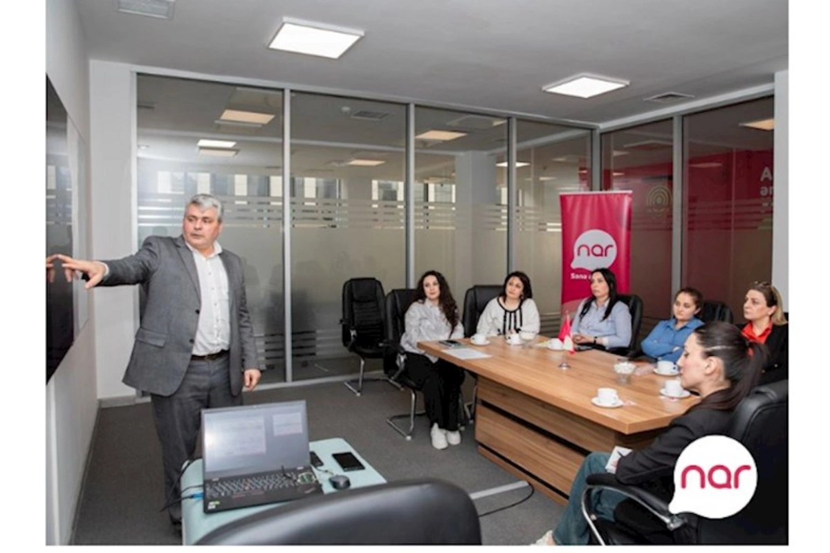 “Nar”müəllimlər üçün mobil rabitə təlimi keçib — FOTOLAR