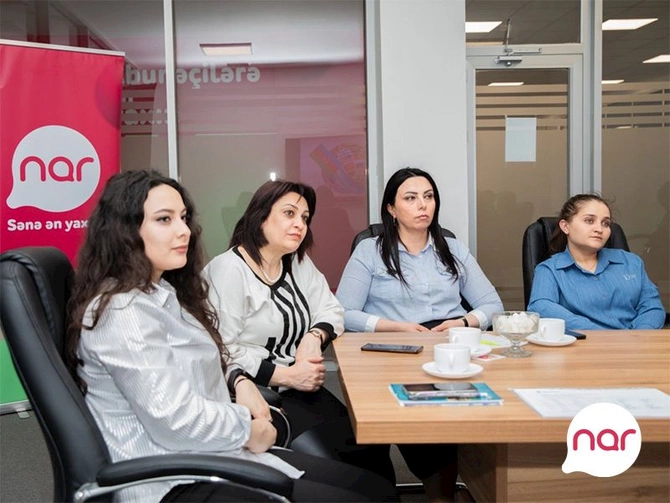 “Nar”müəllimlər üçün mobil rabitə təlimi keçib — FOTOLAR “Nar”müəllimlər üçün mobil rabitə təlimi keçib — FOTOLAR