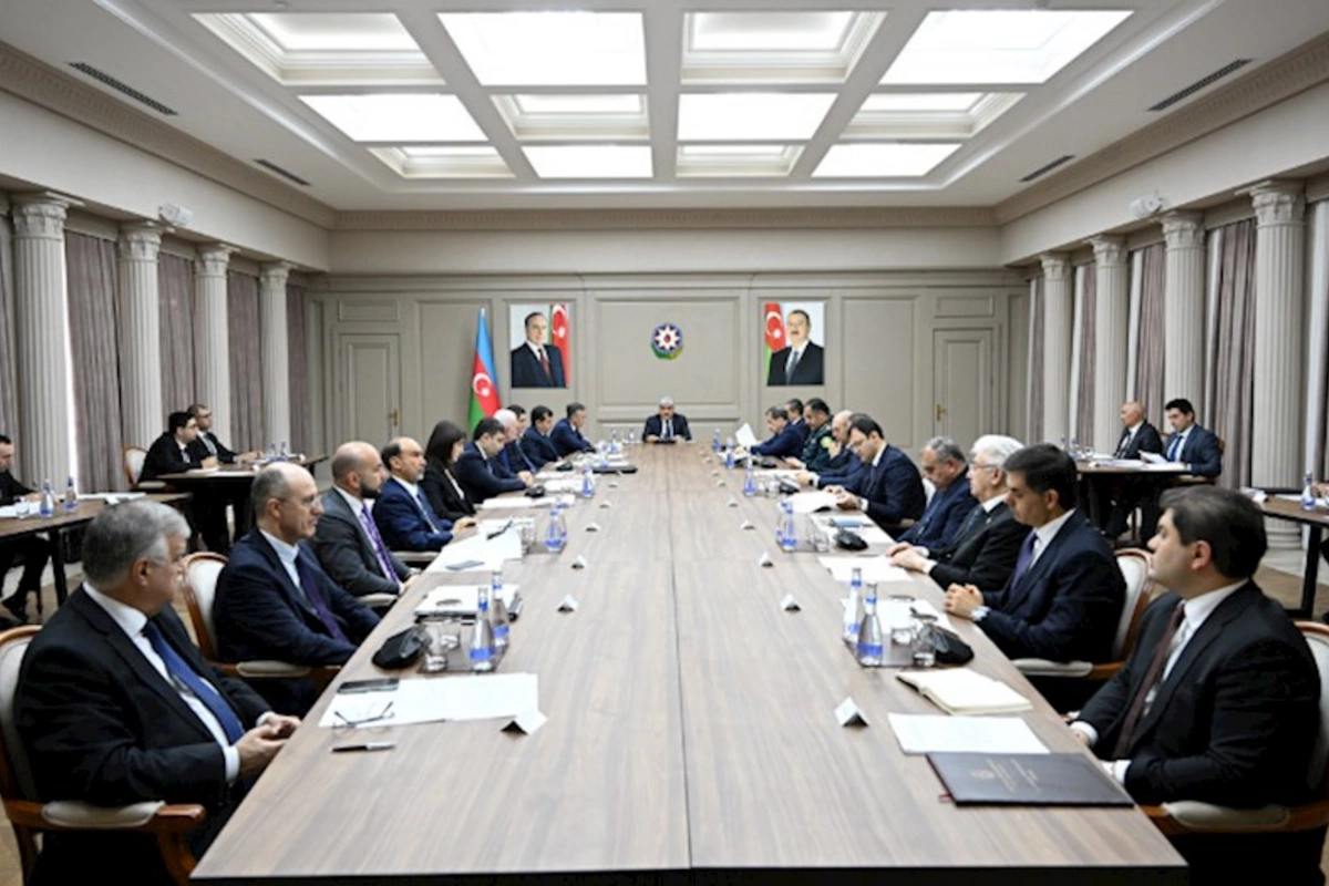 Səmir Şərifovun rəhbərliyi ilə Nazirlər Kabinetində İCLAS — FOTOLAR
