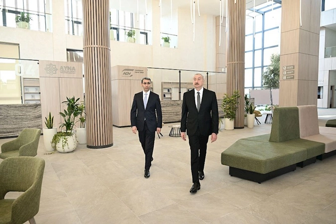 İlham Əliyev Ağdam Dəmir Yolu və Avtovağzal Kompleksinin açılışında iştirak edib — FOTOLAR (YENİLƏNİB)