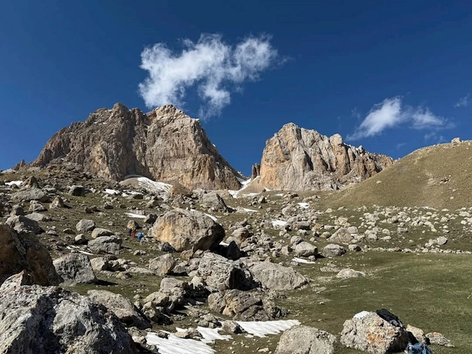 “Global Media Group” əməkdaşı “Heydər zirvəsi”nə yürüş edib — FOTOLAR