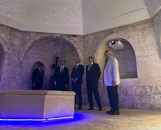 Mədəniyyət xadimləri İmarət Tarix-Memarlıq Kompleksini ziyarət ediblər — FOTOLAR