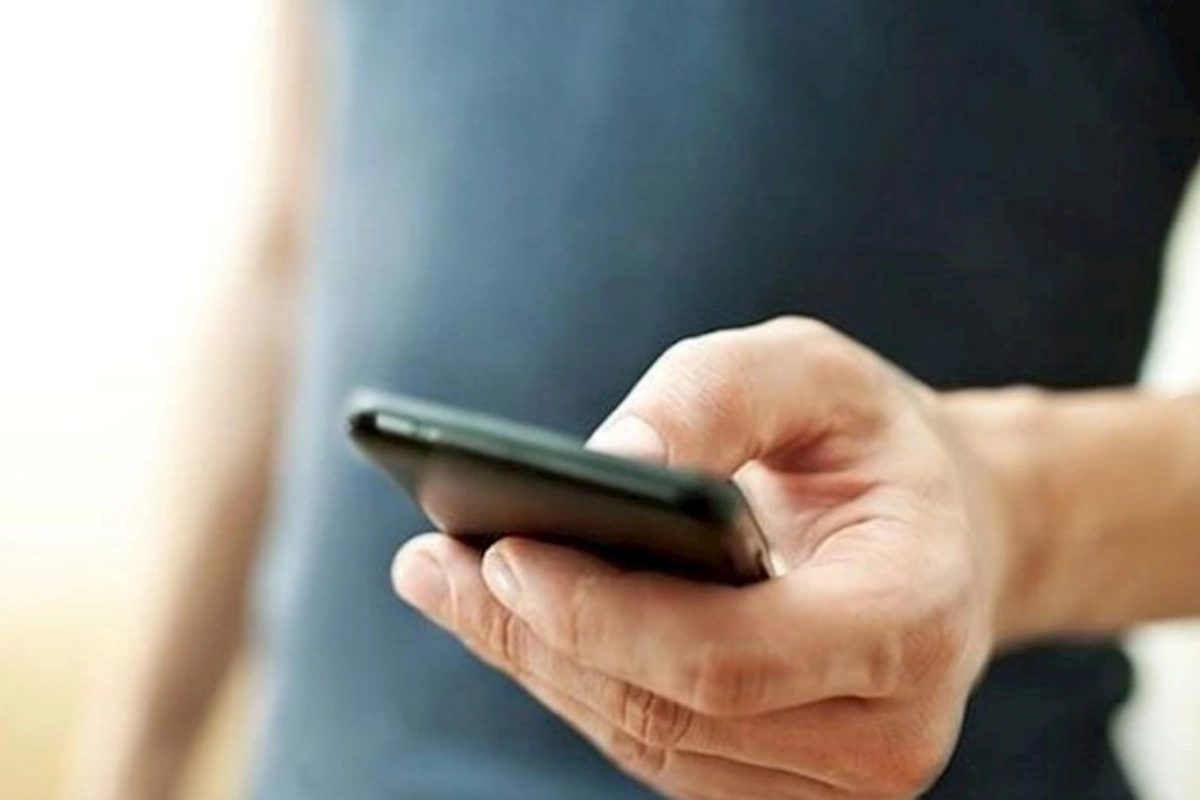 Bankların SMS bildirişlər üçün xidmət haqqını artırmaları narazılığa səbəb oldu — AÇIQLAMA