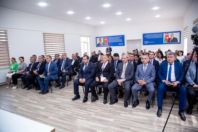 Rüstəm Xəlilov növbəti vətəndaş qəbulunu Arbatanda keçirdi — FOTOLAR