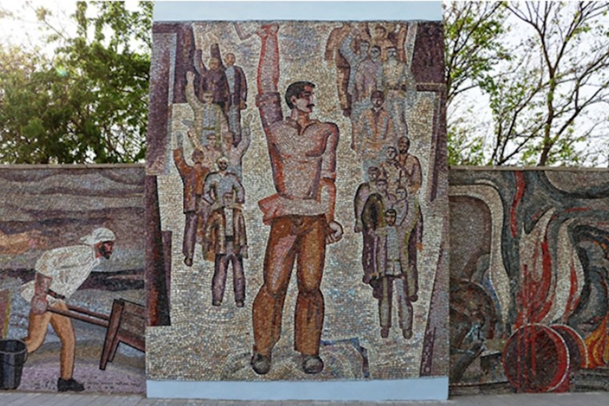 Bakıda mozaikaların bərpası davam edir — FOTOLAR