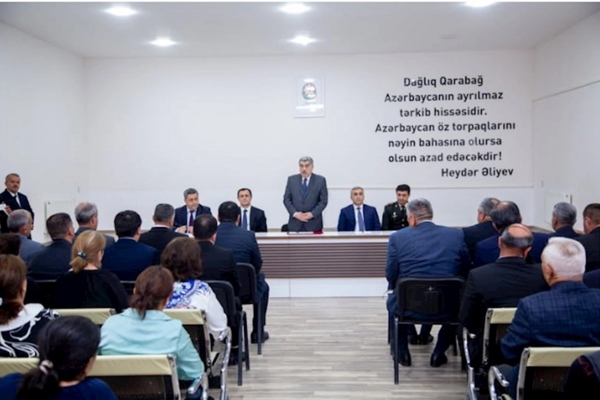 Rüstəm Xəlilov növbəti vətəndaş qəbulunu Arbatanda keçirdi — FOTOLAR