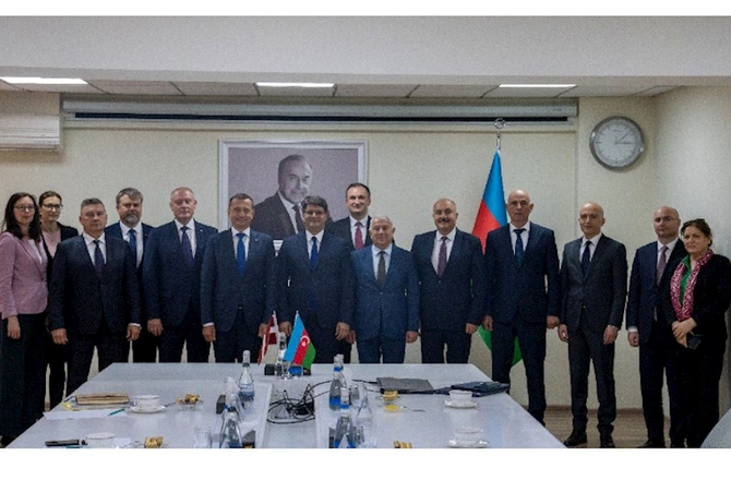 Latviya Respublikasının nümayəndə heyəti ilə gələcək əməkdaşlıq imkanları müzakirə olunub — FOTOLAR