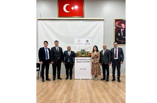 “Qərbi Azərbaycan: Unudulmaz izlər” layihəsi çərçivəsində Karsda beynəlxalq forum keçirildi — VİDEO/FOTOLAR “Qərbi Azərbaycan: Unudulmaz izlər” layihəsi çərçivəsində Karsda beynəlxalq forum keçirildi — VİDEO/FOTOLAR