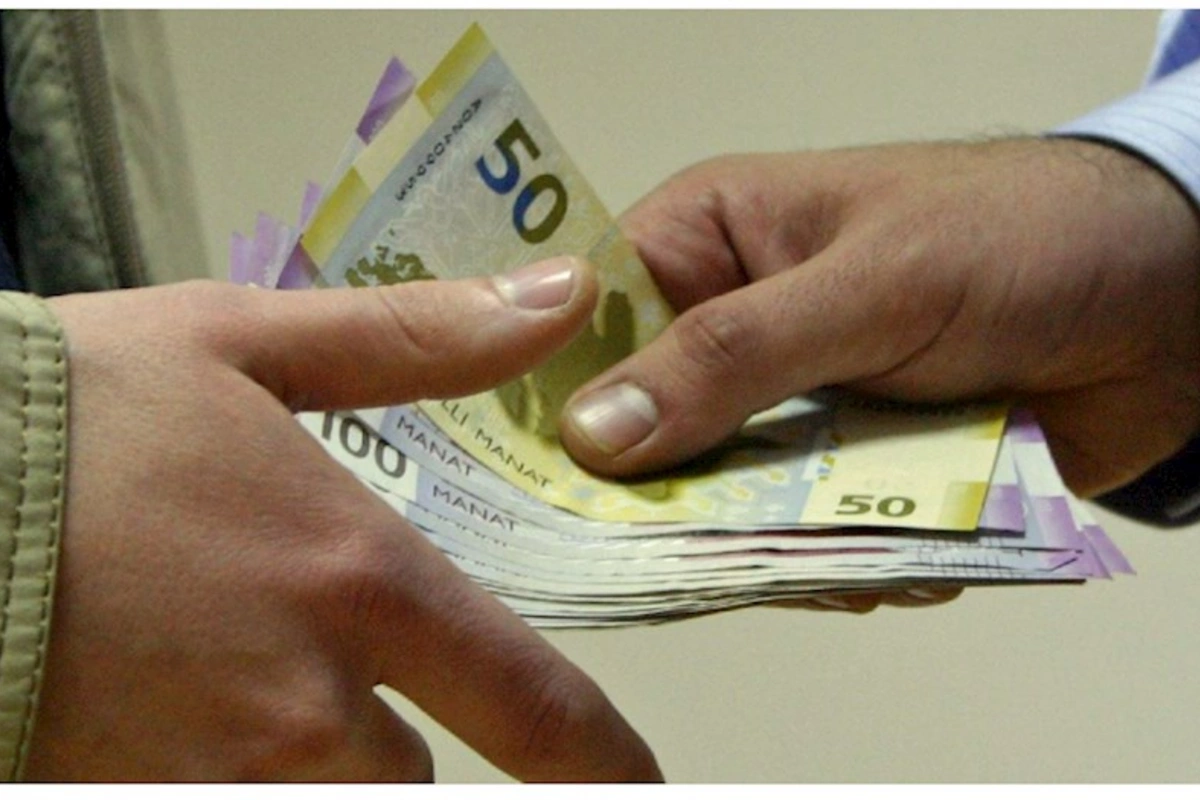 Bu şəxslərə ŞAD XƏBƏR — Maaşları 100 MANAT ARTACAQ