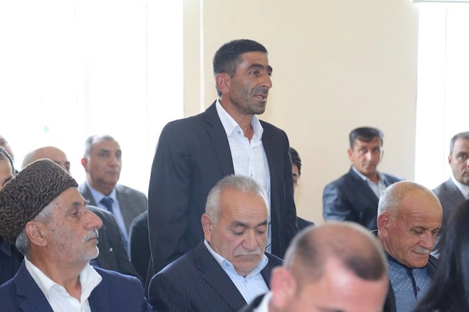 Sevindik Hətəmov vətəndaşları qəbul etdi — FOTOLAR