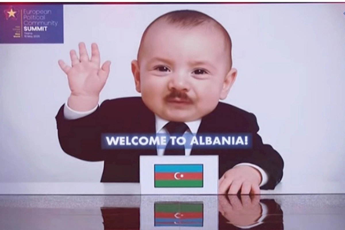 Prezidentləri güldürən sürpriz... — VİDEO