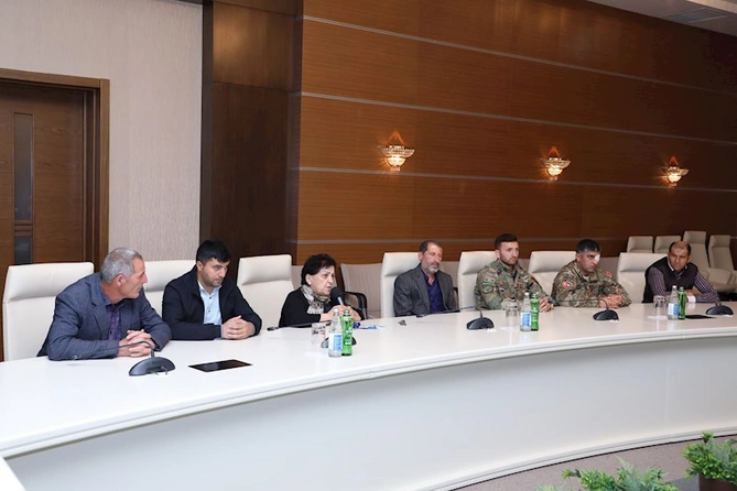 Azəriqaz İB-nin baş direktoru Qəbələ rayonunda vətəndaş qəbulu keçirib — FOTOLAR