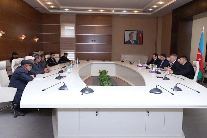 Azəriqaz İB-nin baş direktoru Qəbələ rayonunda vətəndaş qəbulu keçirib — FOTOLAR