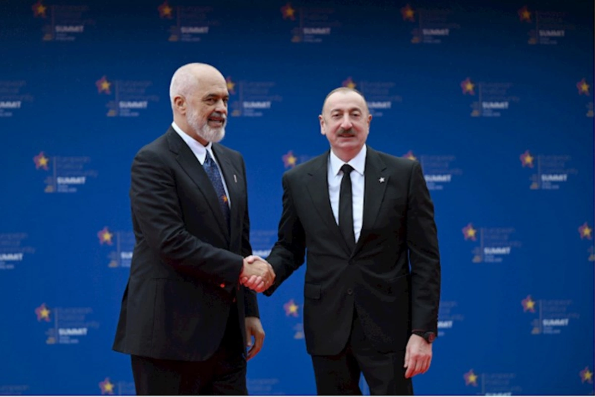 Prezident “Avropa Siyasi Birliyi” Zirvə toplantısının açılış sessiyasında — CANLI