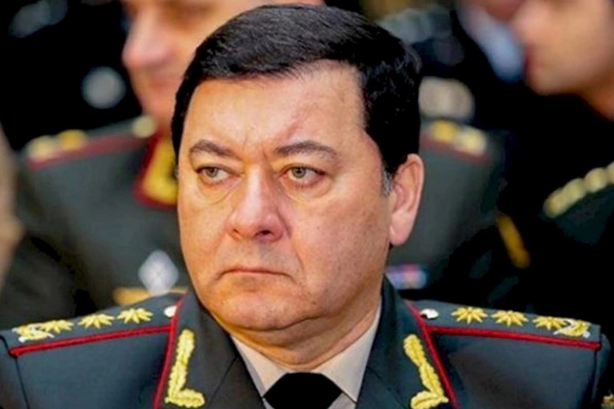 Nəcməddin Sadıqov əsgərləri atıb qaçdı — General (VİDEO)