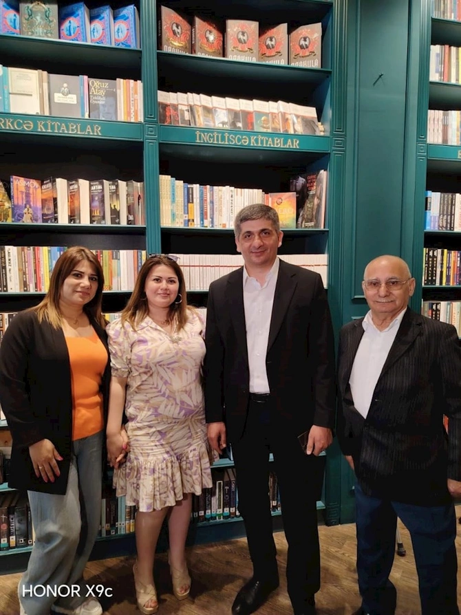 Sumqayıtda Müşfiq Abbasovla görüş keçirildi — FOTOLAR