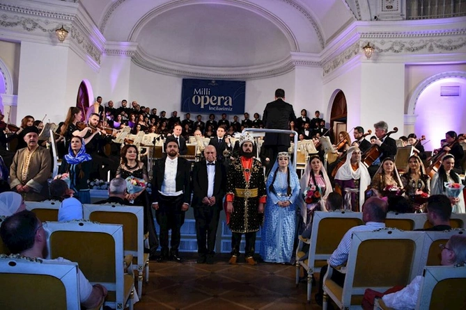 Opera Teatrı ilk dəfə “Milli Opera İncilərimiz” layihəsini təqdim edib — FOTOLAR