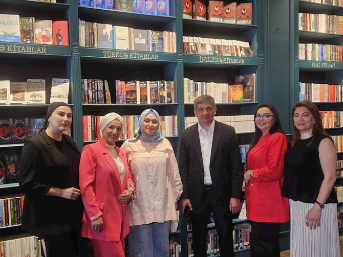 Sumqayıtda Müşfiq Abbasovla görüş keçirildi — FOTOLAR