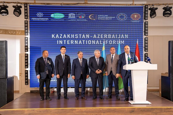 Azərbaycan heyəti Qazaxıstanda DATÜB tərəfindən təltif edildi — FOTOLAR