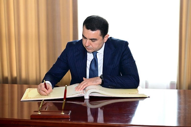 Mədəniyyət naziri Adil Kərimli Düşənbədə tacik həmkarı ilə görüşüb — FOTOLAR