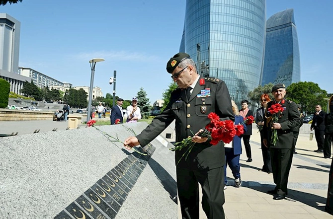 Zakir Həsənov Metin Tokeli qəbul etdi — FOTOLAR