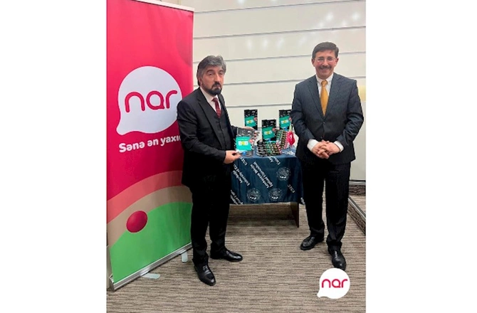 “Nar”ın dəstəyi ilə Azərbaycanda biznesə dair ilk “B4B” kitabı təqdim olunub — FOTOLAR