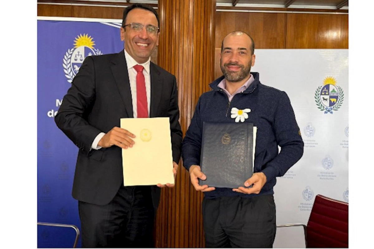 Azərbaycan və Uruqvayın diplomatik ali təhsil müəssisələri əməkdaşlıq edəcəklər — FOTO