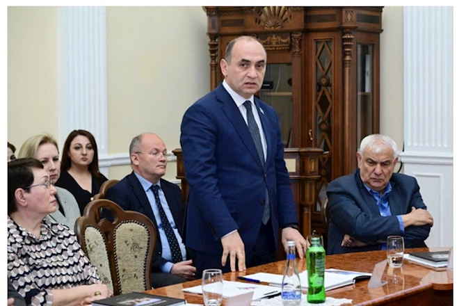 “Dağıdılmış irs: səssiz şahidlər” fotoalbomunun təqdimatı keçirildi — FOTOLAR “Dağıdılmış irs: səssiz şahidlər” fotoalbomunun təqdimatı keçirildi — FOTOLAR
